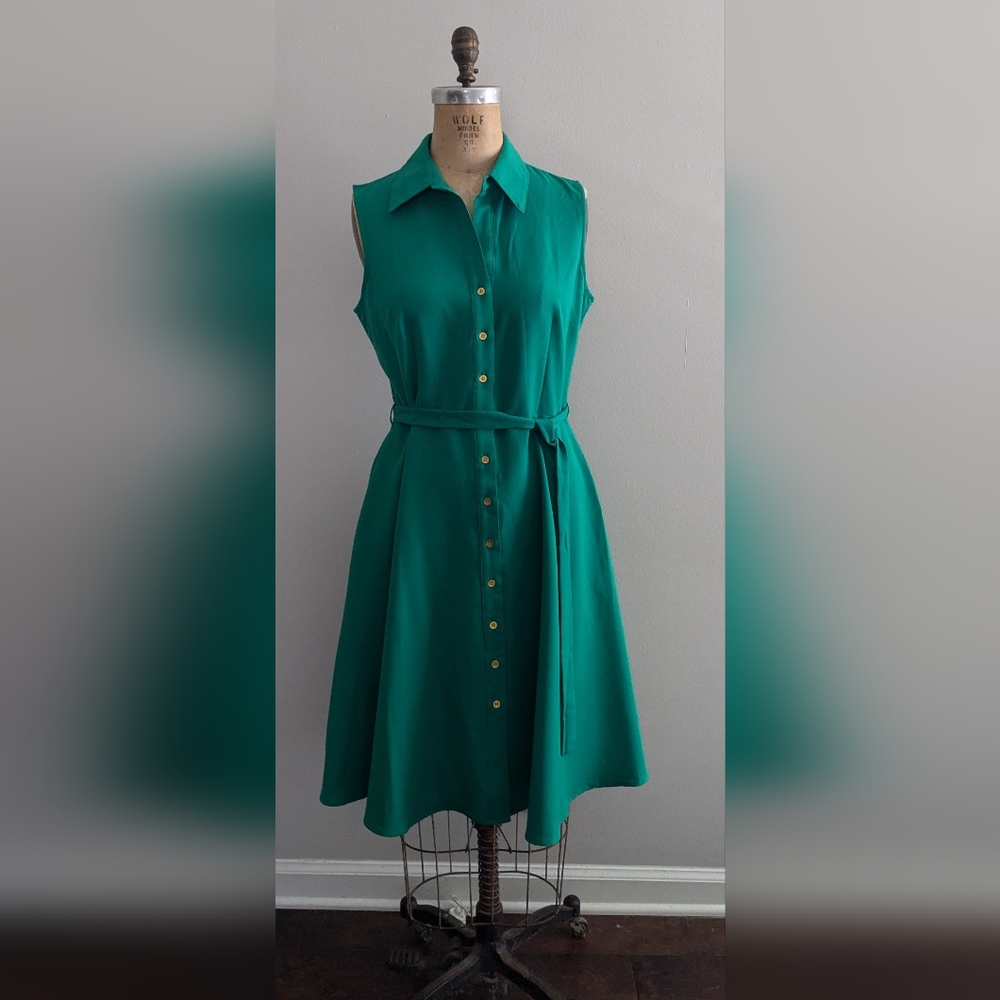 Retro Green Button Front Sleeveless Fit & Flare Dress